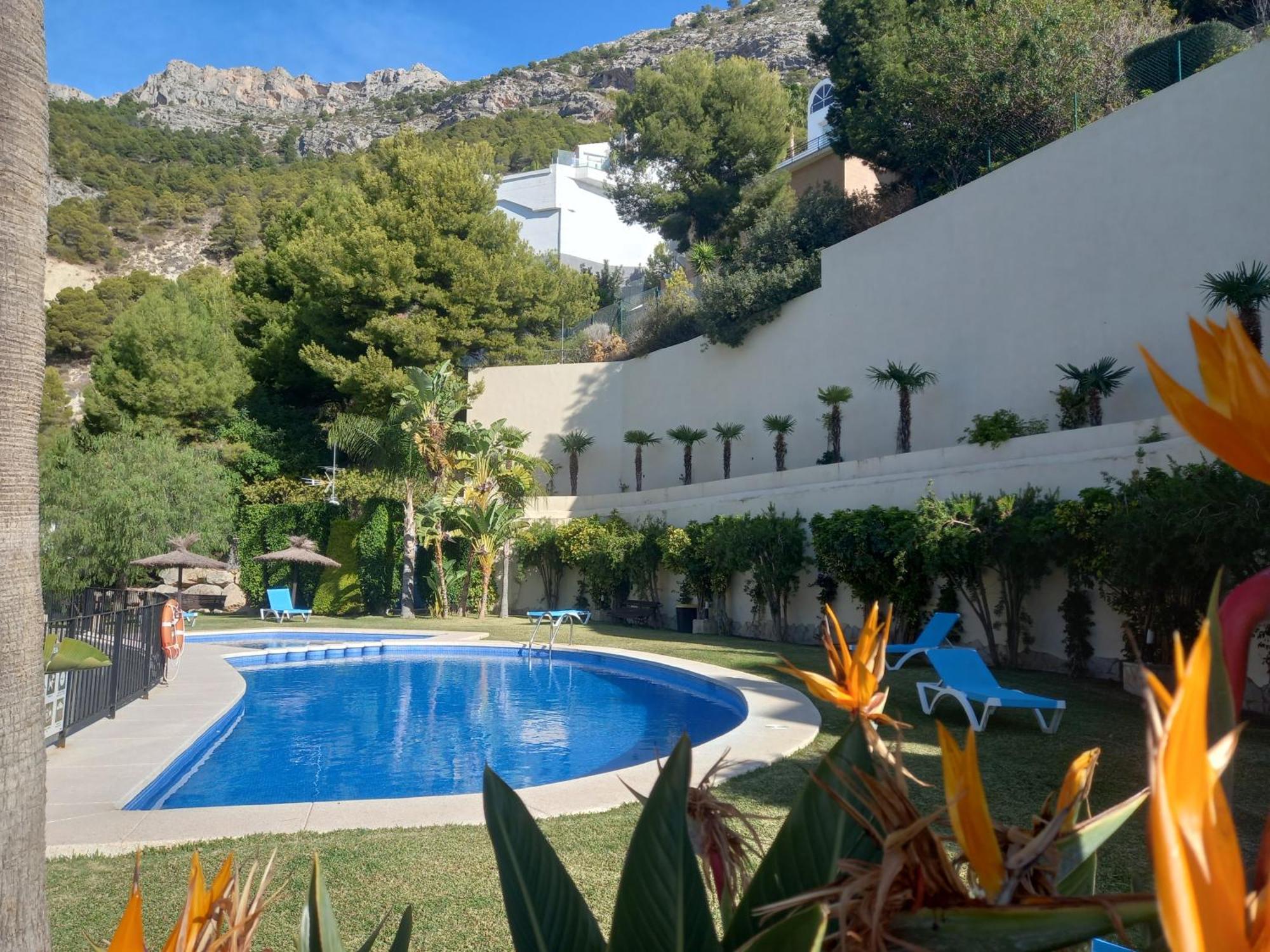 Townhouse Los Olivos M Altea Bagian luar foto